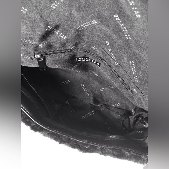 NWT DESIGN LAB LORD & TAYLOR FAUX FUR BAG - Picture 6 of 7